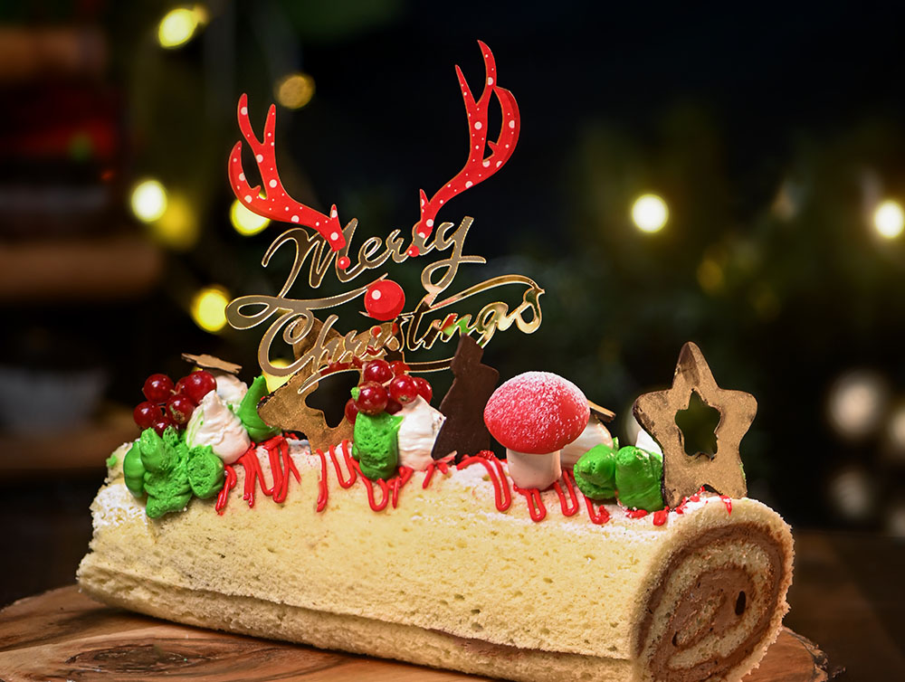 Christmas Special Theme Cakes | Karachi Bakery