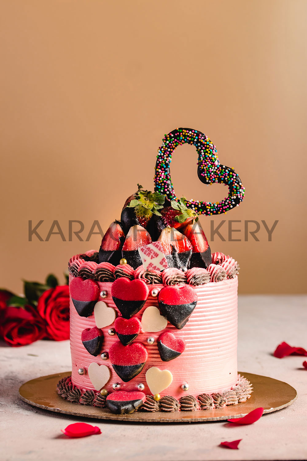 Valentine's Day Cake | Fresh Customized Cake Shop in Dubai | Caketalk.ae